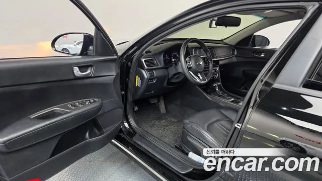 Kia K5 2018 thumb 10