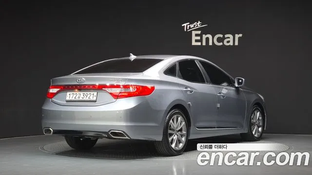 Hyundai Grandeur 2015 thumb 2
