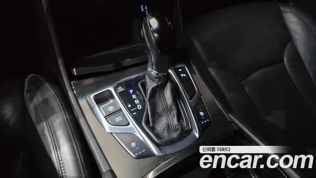 Hyundai Grandeur 2015 thumb 9