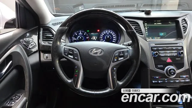 Hyundai Grandeur 2015 thumb 12