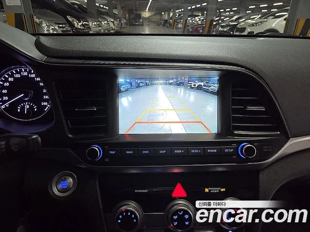 Hyundai Avante 2018 thumb 6
