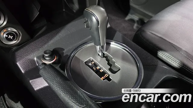 KG_Mobility_Ssangyong KORANDO 2016 thumb 9