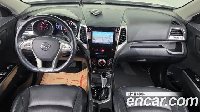 KG_Mobility_Ssangyong TIBOLI 2015 thumb 6