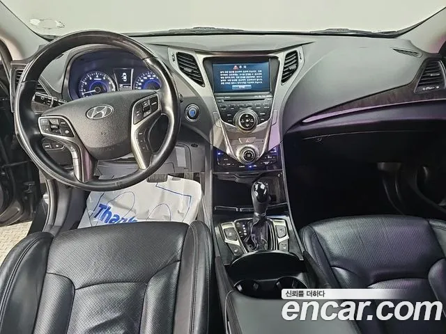 Hyundai Grandeur 2011 thumb 5
