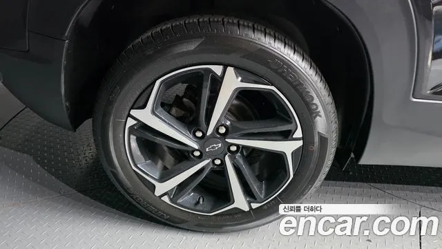 ChevroletGMDaewoo TrailBlazer 2024 thumb 5