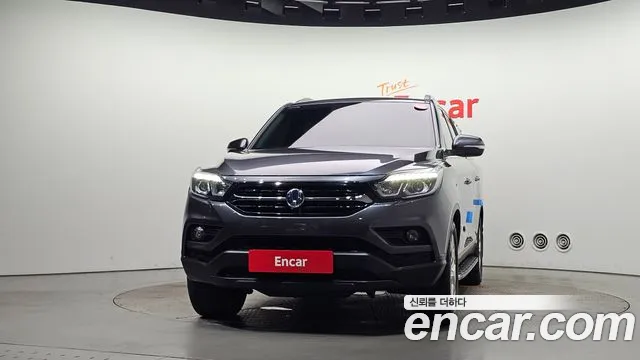 KG_Mobility_Ssangyong Rexton 2018 thumb 3