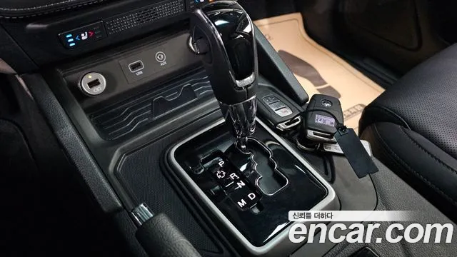 KG_Mobility_Ssangyong Rexton 2018 thumb 9