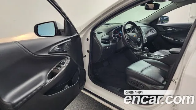 ChevroletGMDaewoo Malibu 2018 thumb 10