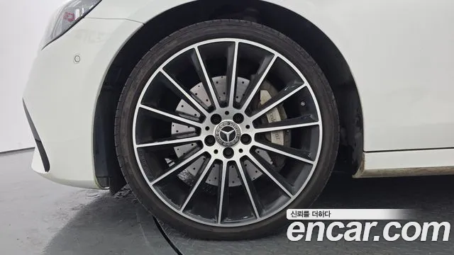 Mercedes-Benz E-Класс 2023 thumb 5