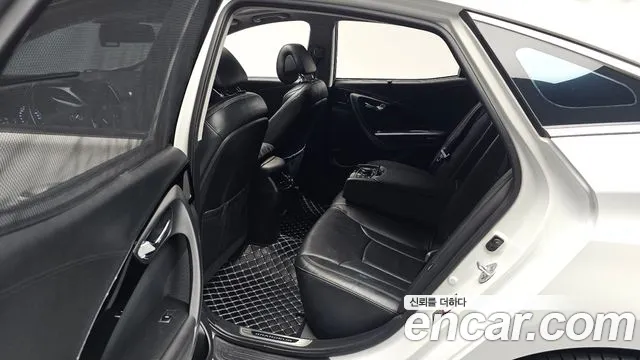 Hyundai Grandeur 2013 thumb 11