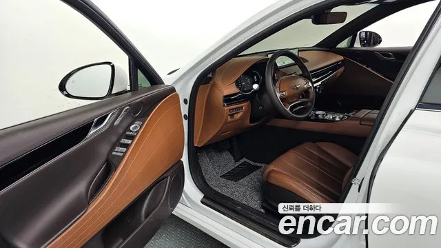 Genesis G80 2023 thumb 10