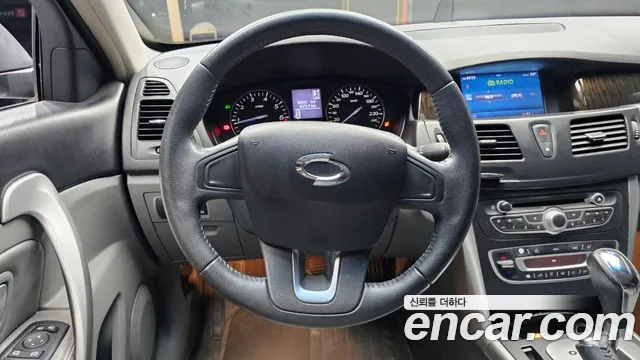Renault-KoreaSamsung SM5 2011 thumb 12