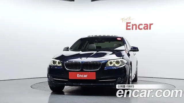 BMW 5-Series 2013 thumb 3