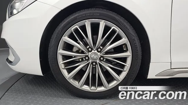 Hyundai Grandeur 2017 thumb 5