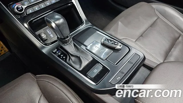 Hyundai Grandeur 2017 thumb 9