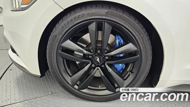 Ford Mustang Mach-E 2016 thumb 5