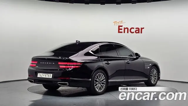 Genesis G80 2022 thumb 2