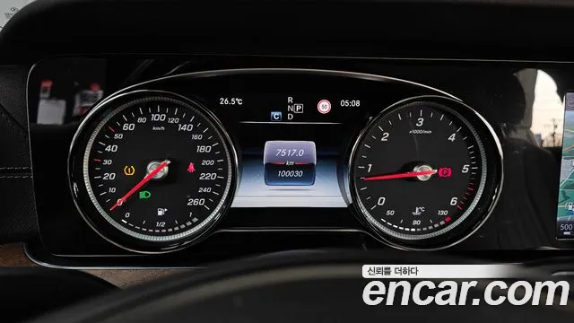 Mercedes-Benz E-Класс 2016 thumb 8