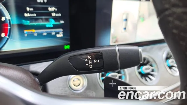 Mercedes-Benz CLS-Class 2019 thumb 9