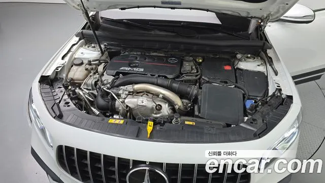 Mercedes-Benz GLB 2023 thumb 6