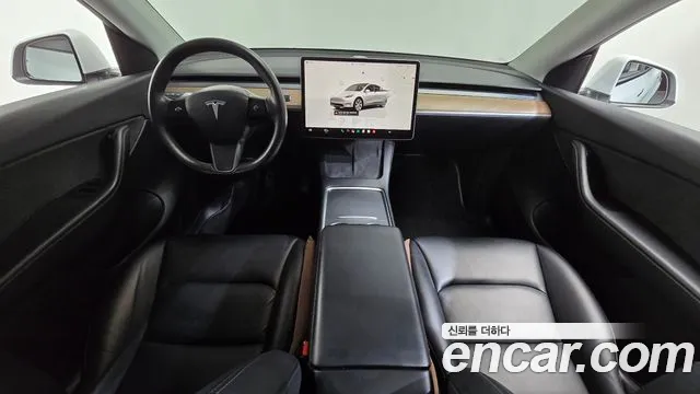 Tesla Model Y 2022 thumb 6
