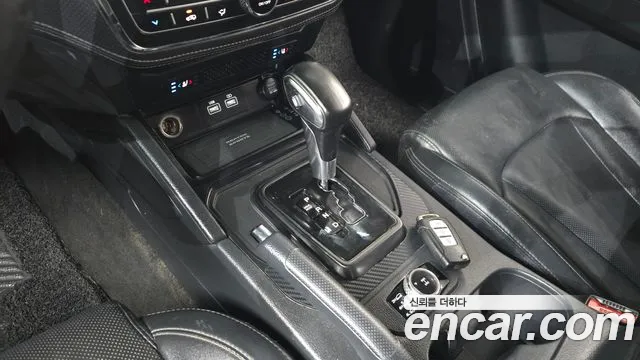 KG_Mobility_Ssangyong Rexton 2022 thumb 9