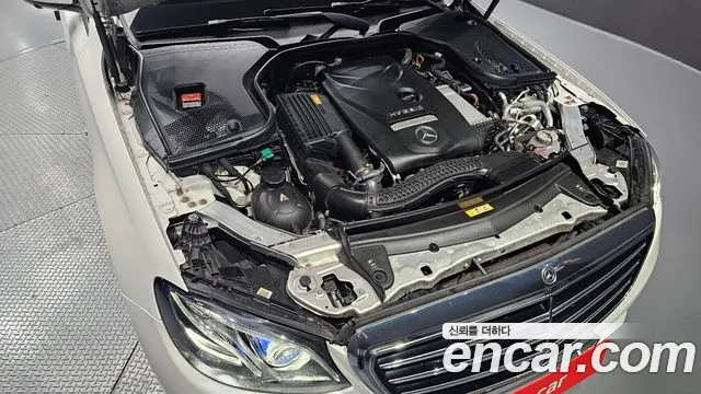 Mercedes-Benz E-Класс 2019 thumb 6