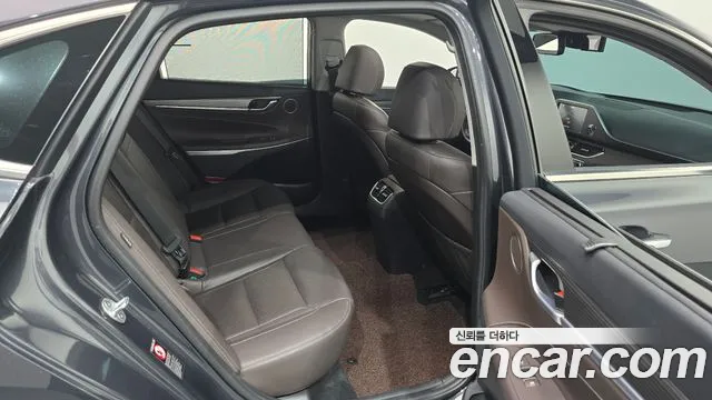 Hyundai Grandeur 2018 thumb 11