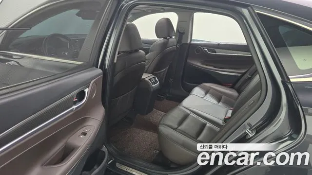 Hyundai Grandeur 2018 thumb 12