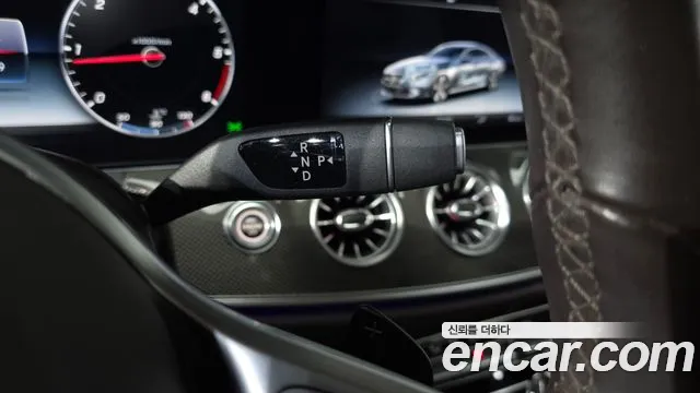Mercedes-Benz CLS-Class 2019 thumb 8
