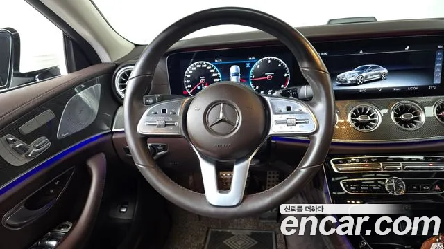 Mercedes-Benz CLS-Class 2019 thumb 12