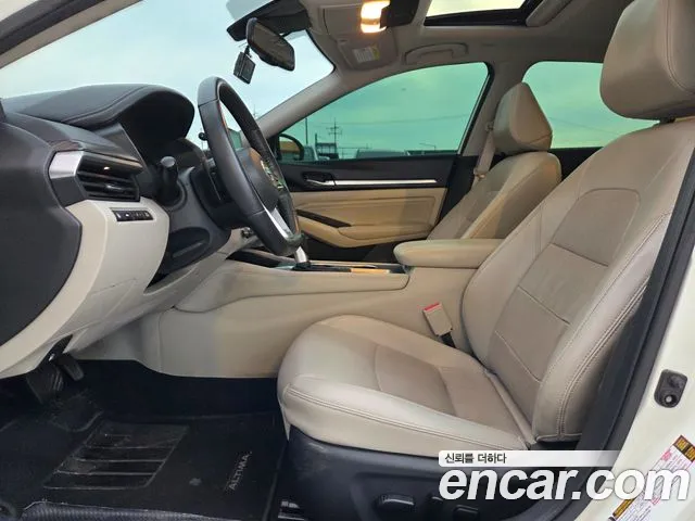 Nissan Altima 2019 thumb 9