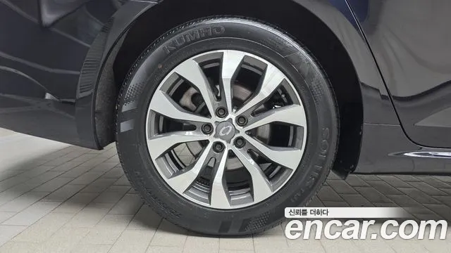 Renault-KoreaSamsung Megane 2022 thumb 4