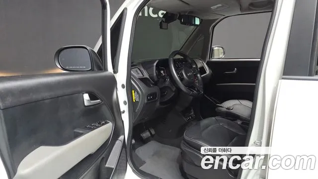 Kia Ray 2023 thumb 10