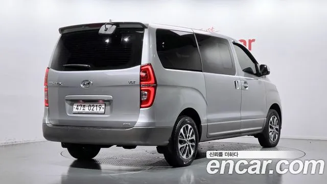Hyundai Starex 2019 thumb 2