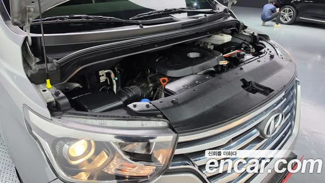 Hyundai Starex 2019 thumb 6