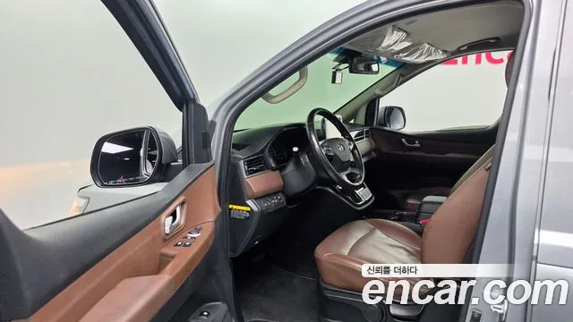 Hyundai Starex 2019 thumb 10