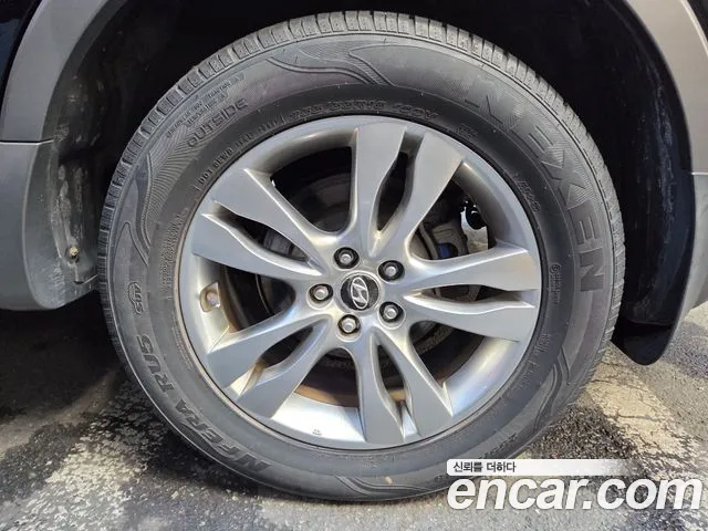 Hyundai Veracruz 2011 thumb 5