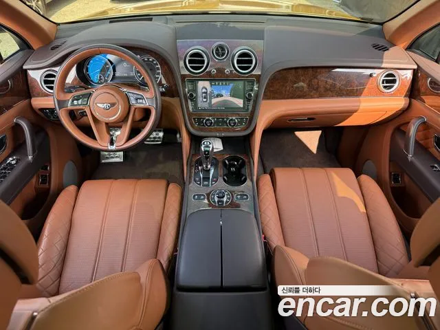 Bentley Bentayga 2017 thumb 5