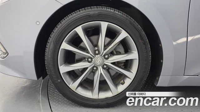 Hyundai Grandeur 2014 thumb 5