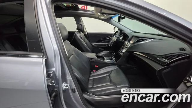 Hyundai Grandeur 2014 thumb 10