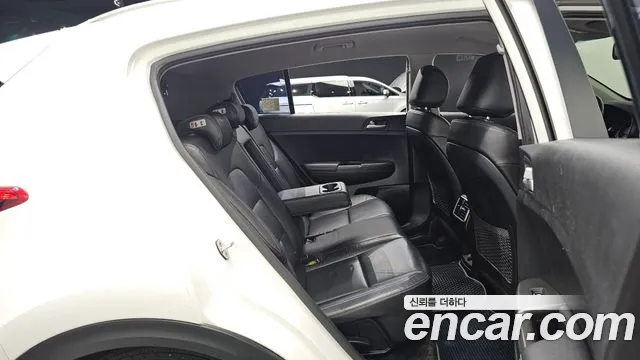 Kia Sportage 2016 thumb 11