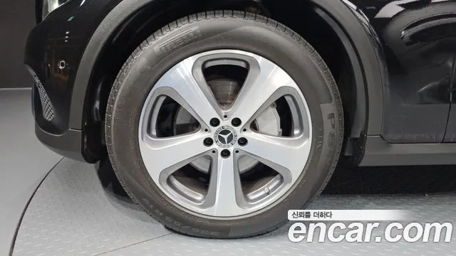 Mercedes-Benz GLC 2019 thumb 5