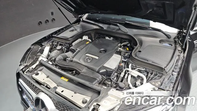 Mercedes-Benz GLC 2019 thumb 6