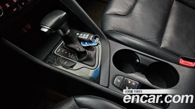 Kia Niro 2017 thumb 9