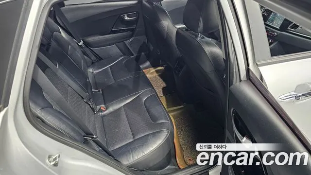 Kia Niro 2017 thumb 11