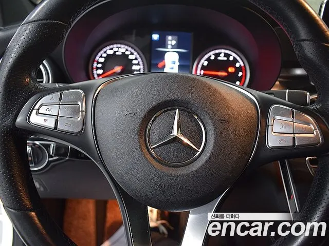 Mercedes-Benz GLC 2019 thumb 9