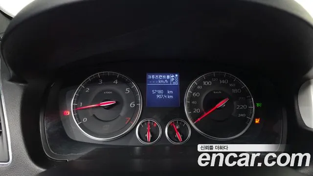Renault-KoreaSamsung SM5 2013 thumb 8