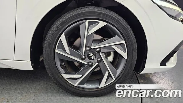 Hyundai Avante 2023 thumb 5