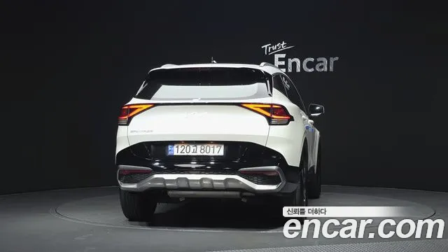 Kia Sportage 2023 thumb 4